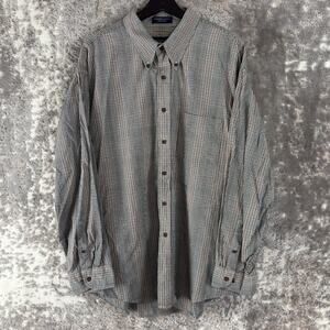 Van Heusen Size XL 17-17.5 Plaid Casual Button Shirt Long Sleeve Pocket Collar